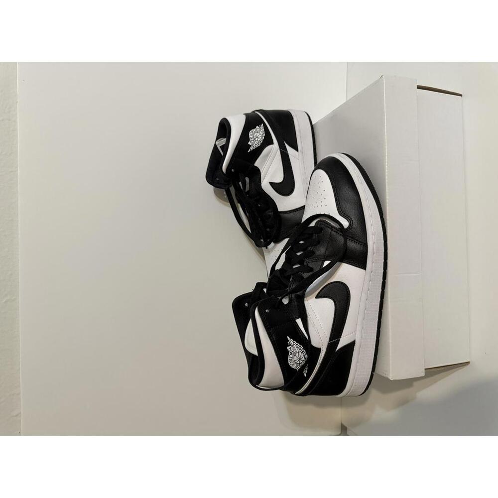Jordan 1 Mid Panda Black White Sneakers Women’s 9.5 DV0991-101 Brand New w Box - Picture 8 of 11